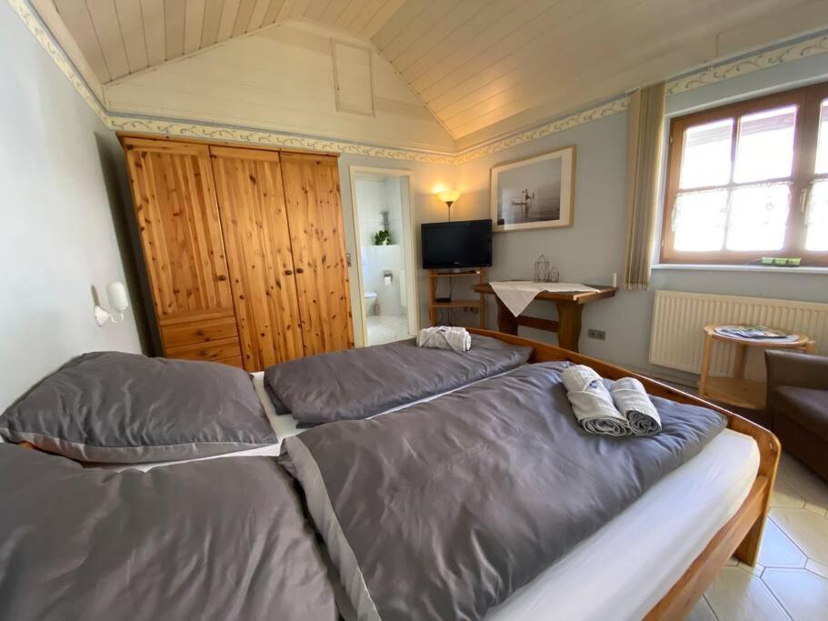 Apartment In *